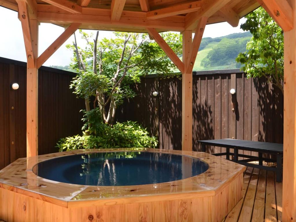 長野駅出発 バスで行く  スコーレ白馬 1泊（朝食付） 白馬岩岳スノーフィールドリフト券付宿泊パックのイメージ