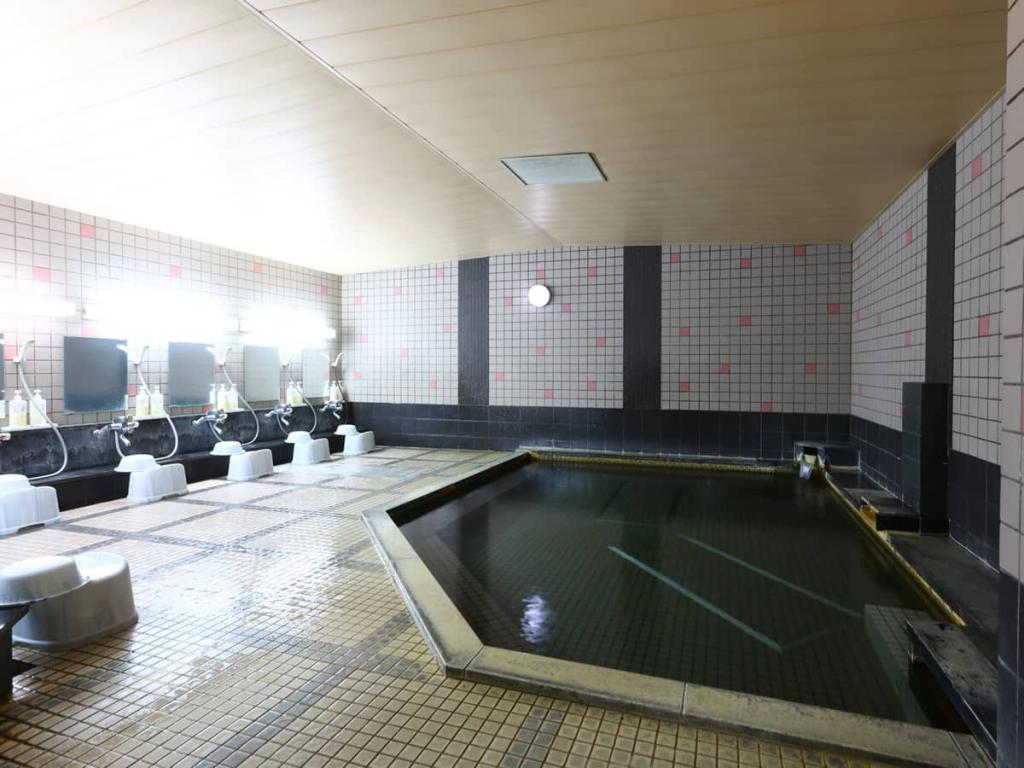 長野駅出発 バスで行く ホテルサンプラザ栂池 1泊（夕食朝食付）つがいけマウンテンリゾートリフト券付宿泊パックのイメージ