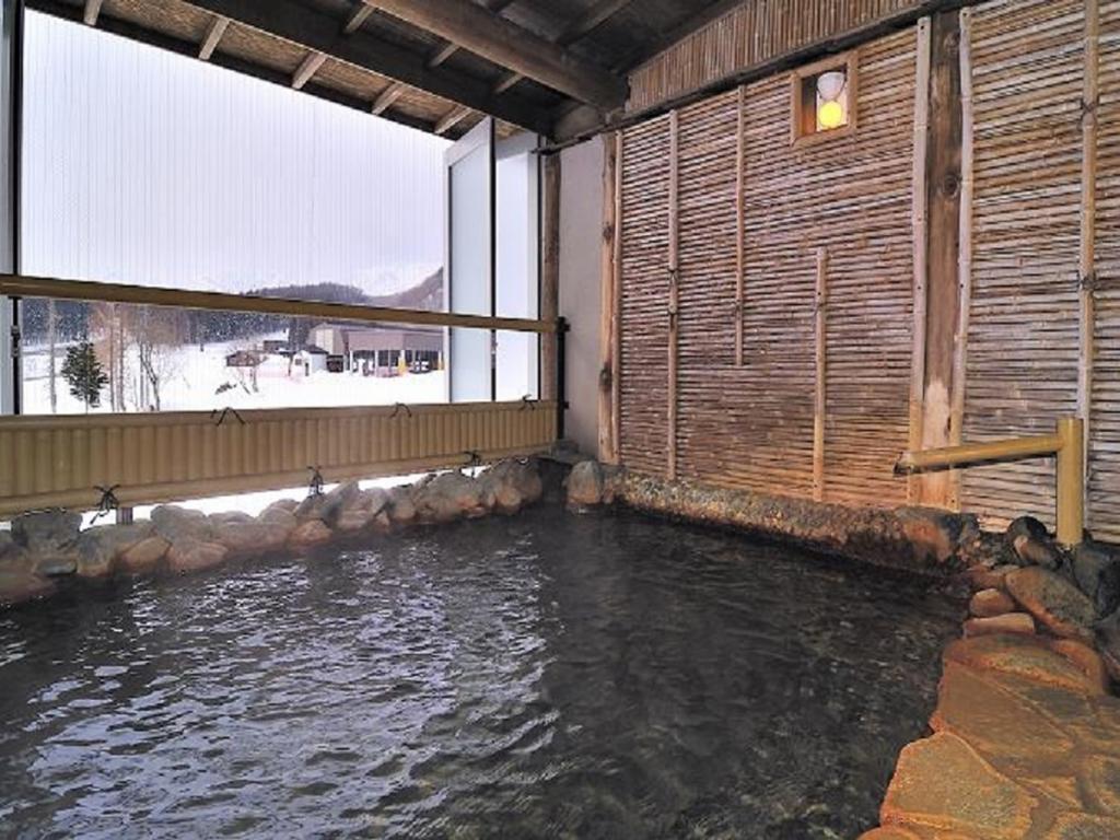 【雪マジ対象】マイカー・交通各自で行く 白馬アルプスホテル 2泊（夕食朝食付）白馬乗鞍温泉＆白馬コルチナスキー場宿泊パックのイメージ