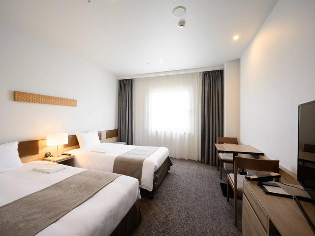 マイカー・交通各自で行く長野東急REIホテル1泊（朝食付）白馬八方尾根スキー場リフト券付宿泊パックのイメージ