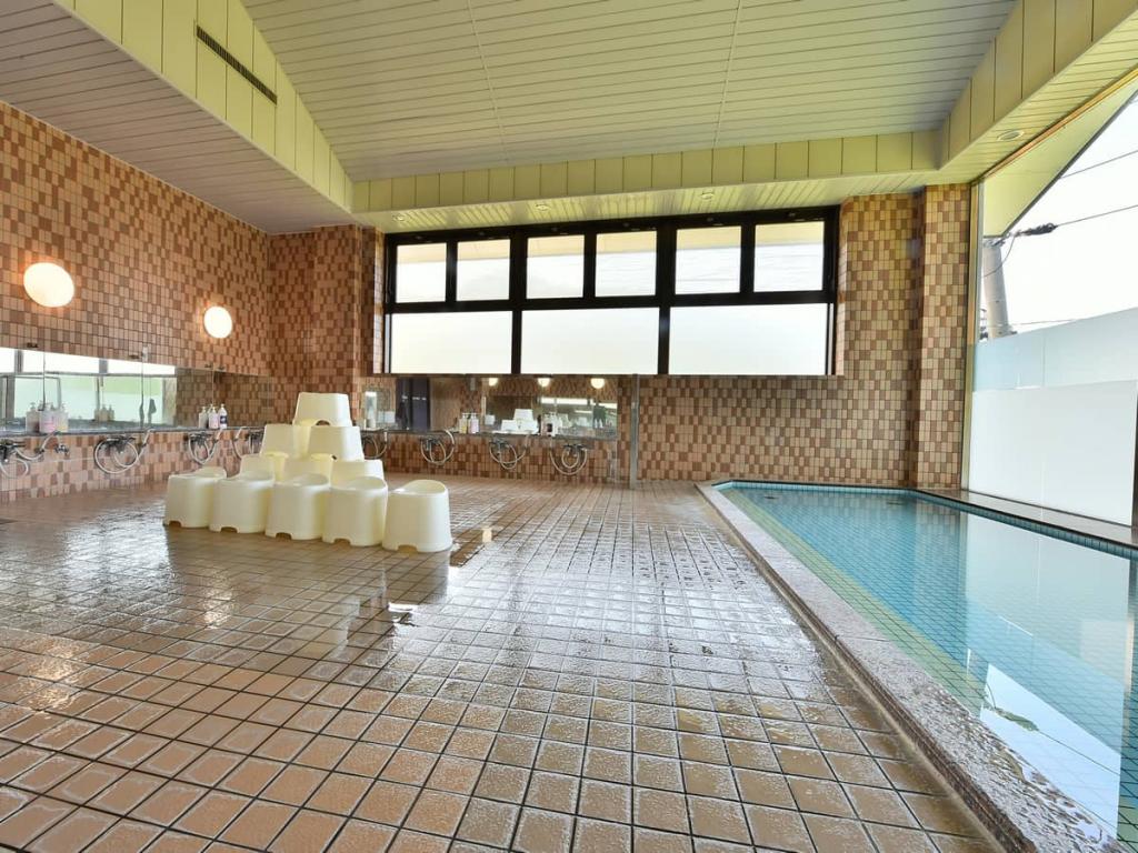 マイカー・交通各自で行く ホテルアルパイン 1泊（夕食朝食付）竜王スキーパークリフト券付宿泊パックのイメージ