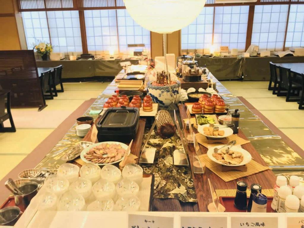 マイカー・交通各自で行く ホテル星川館 1泊（夕食朝食付）志賀高原中央エリアリフト券付宿泊パックのイメージ