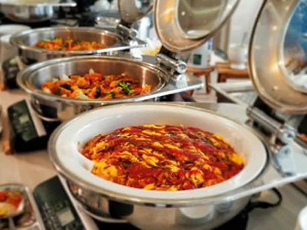 マイカー・交通各自で行く ホテルシルクイン斑尾2泊（夕食朝食付）斑尾高原＆タングラム共通リフト券付宿泊パックのイメージ