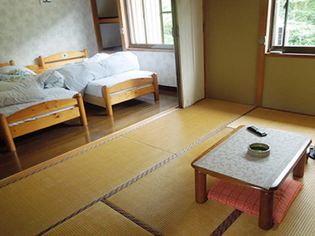 マイカー・交通各自で行く 自然食泊 愛里 2泊（夕食朝食付）めいほうスキー場リフト券付宿泊パックのイメージ